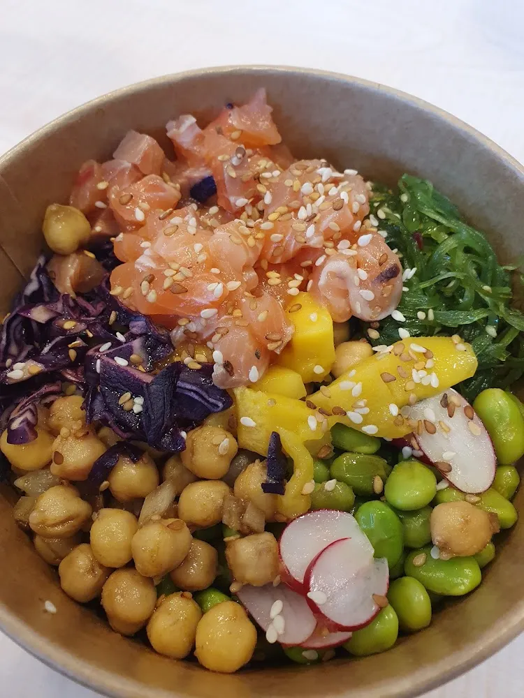 Poke Saumon À Emporter