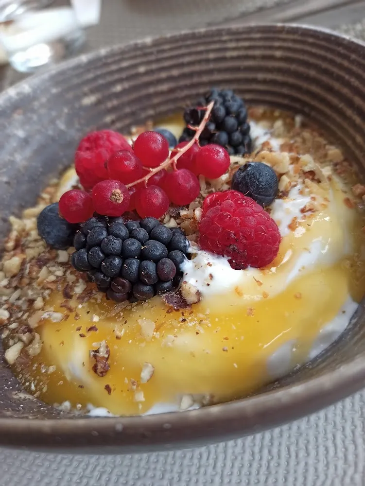 Yaourt Grecque Fruits Secs Framboise Et Miel